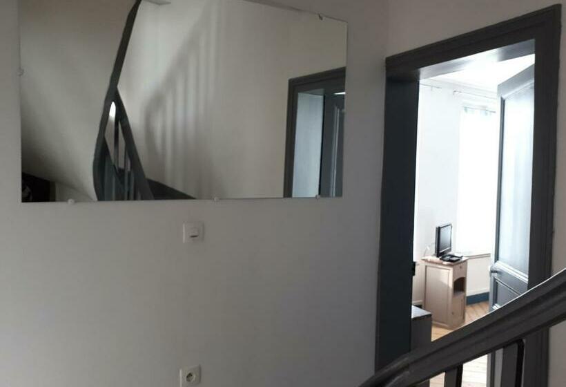 Bed and Breakfast Restaurant & Chambres D Hôtes L Eau Vive