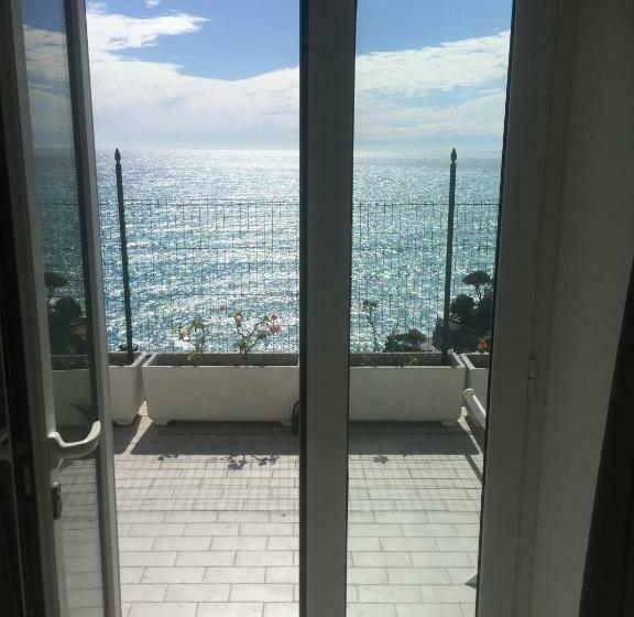 펜션 Villa Pecunia