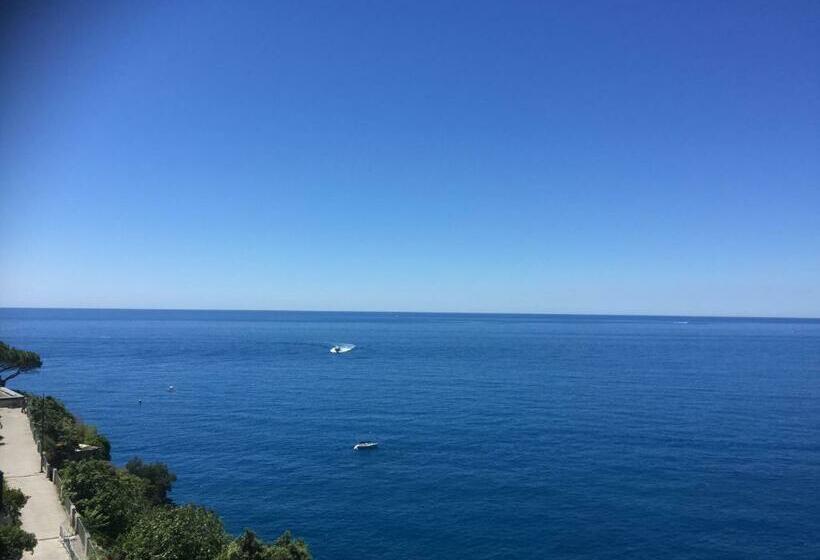 펜션 Villa Pecunia