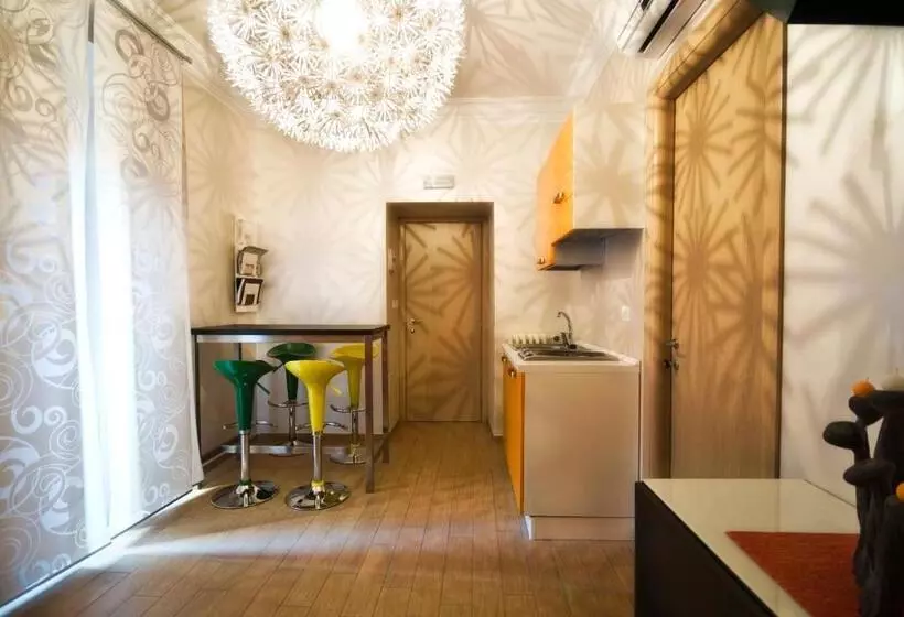 ベッドアンドブレックファースト Domus Diana