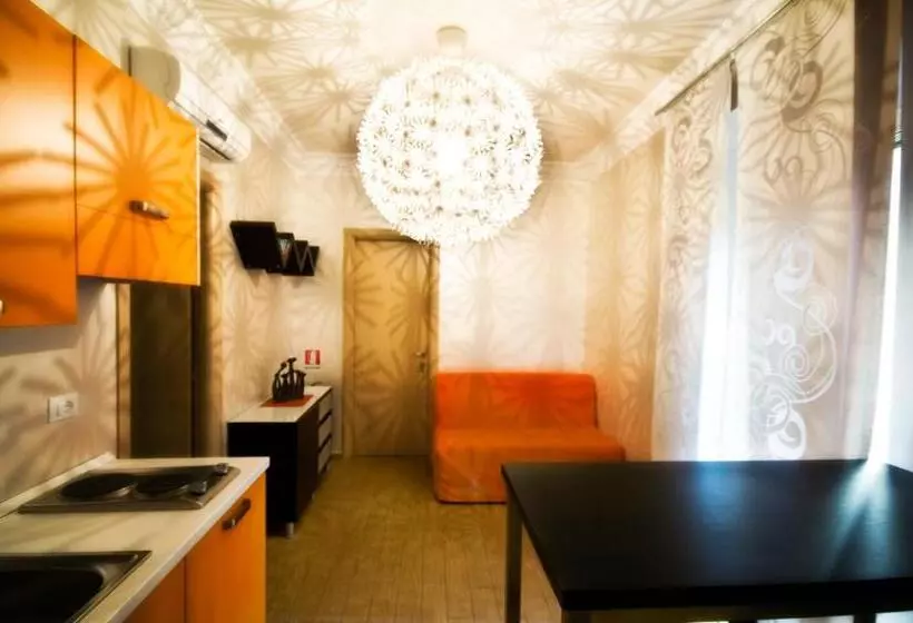 ベッドアンドブレックファースト Domus Diana