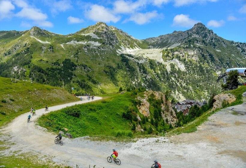Chalet Des Neiges : La Cime Des Arcs