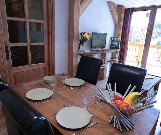 Chalet Des Neiges : La Cime Des Arcs