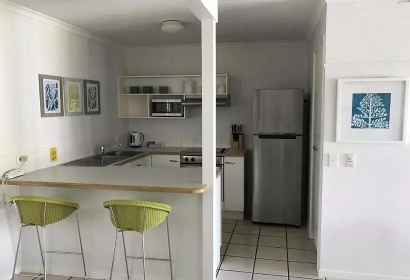 Coral Beach Noosa Resort