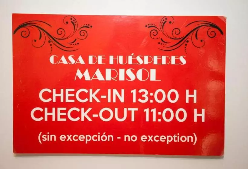 مسافرخانه Casa de Huespedes Marisol
