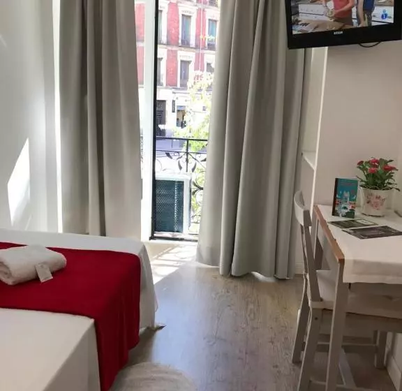 مسافرخانه Casa de Huespedes Marisol