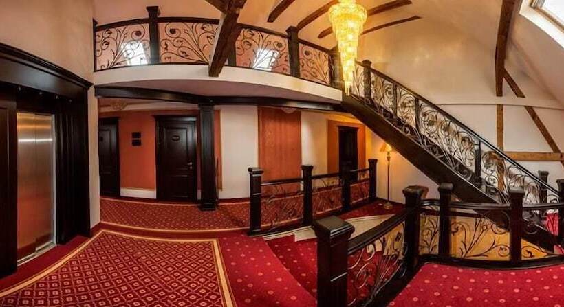 ホテル Central Park Sighisoara