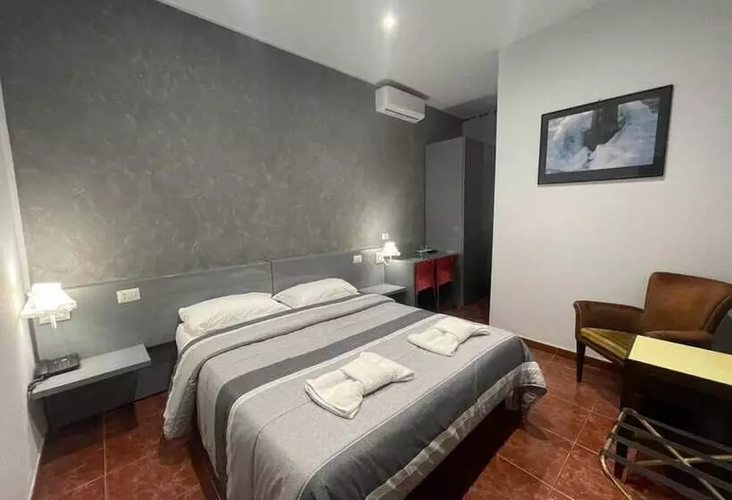 Отель Convertini