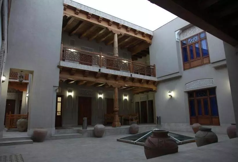 酒店 Devon Begi Heritage