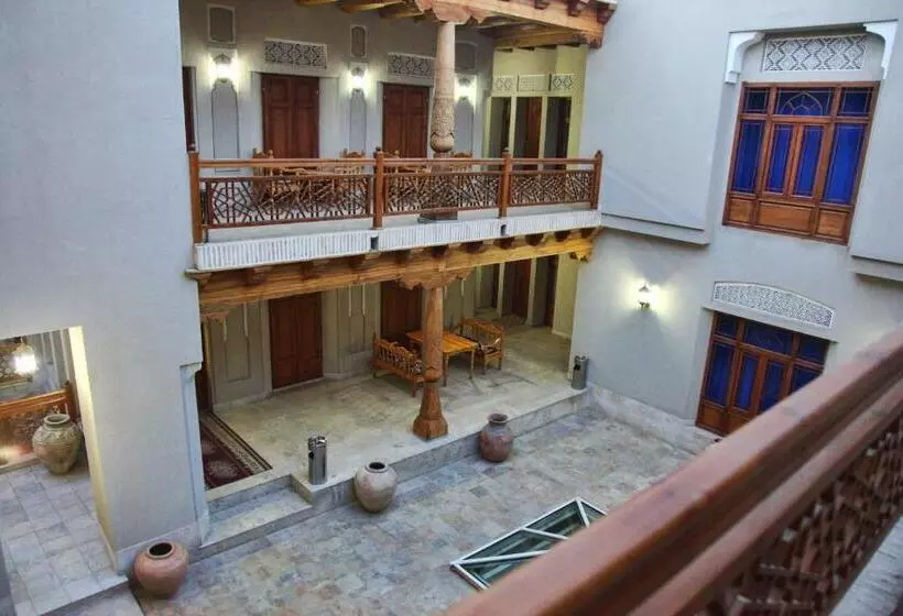 酒店 Devon Begi Heritage