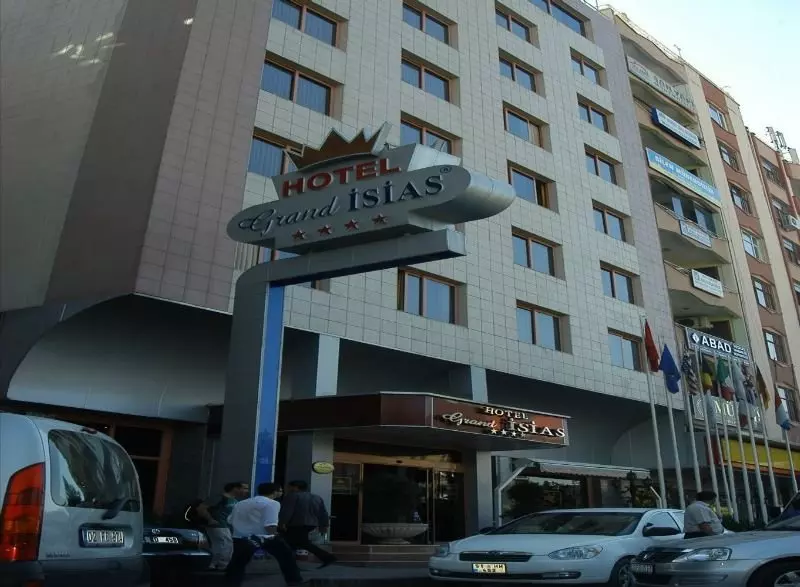 ホテル Grand Isias