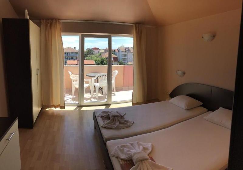 酒店 Hawaii Lozenets