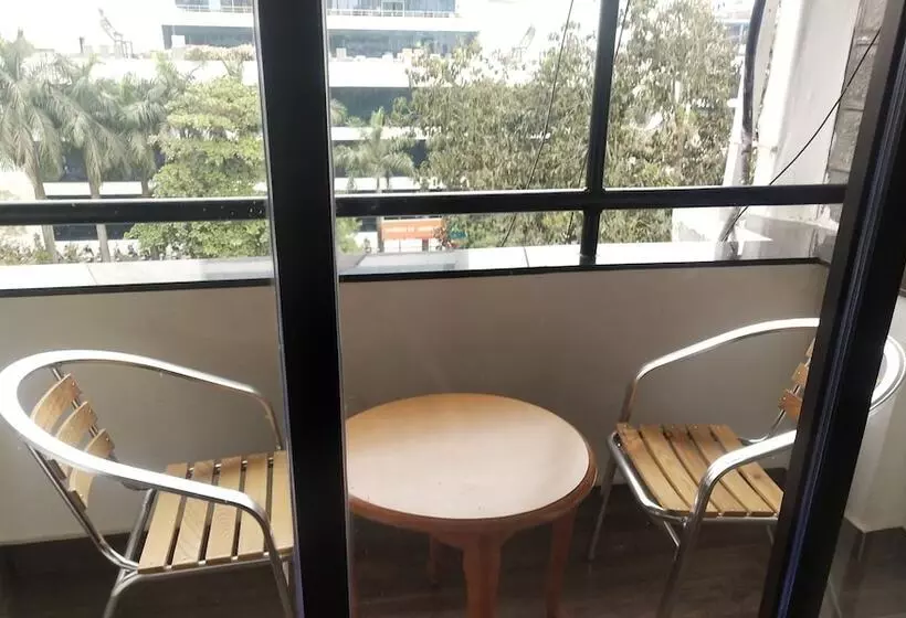 Hotel Heritage Dakshin