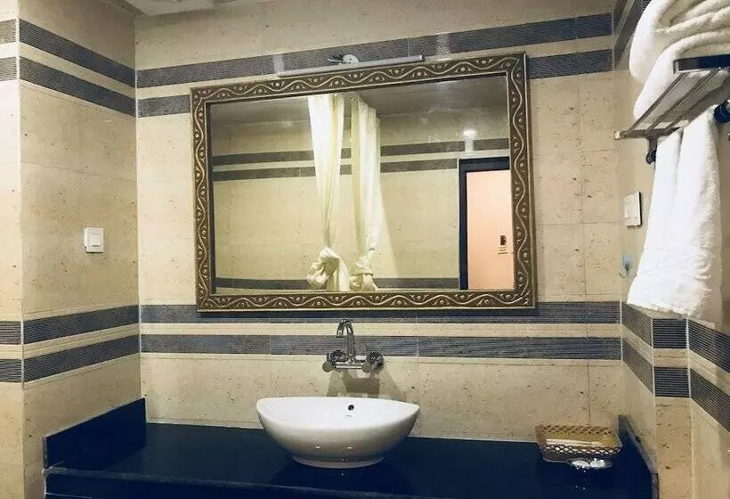 هتل Migmar