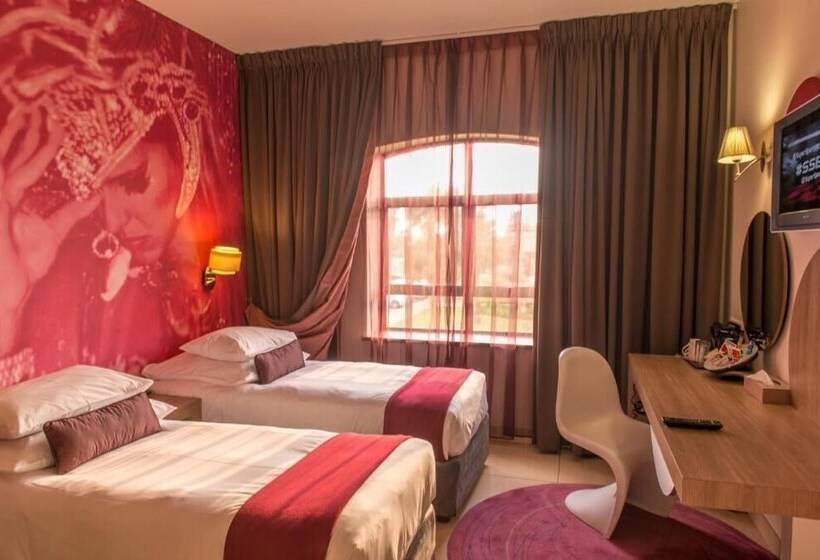 Hotel Peermont Metcourt At Rio Klerksdorp