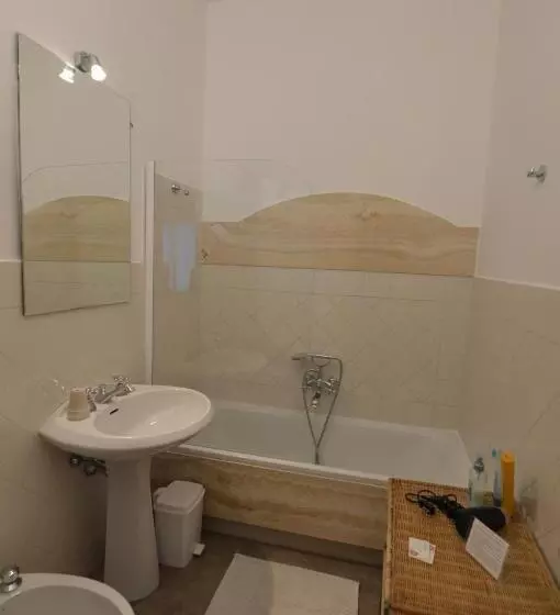 בית מלון כפרי Relais La Canfora