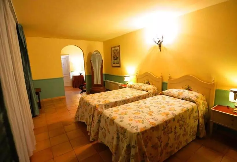 בית מלון כפרי Relais La Canfora