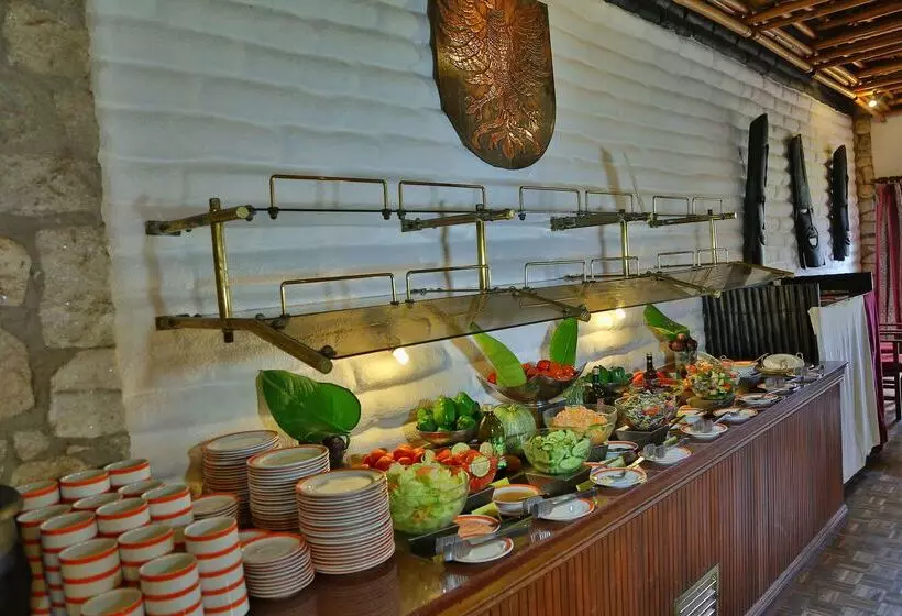 هتل Sarova Salt Lick Game Lodge