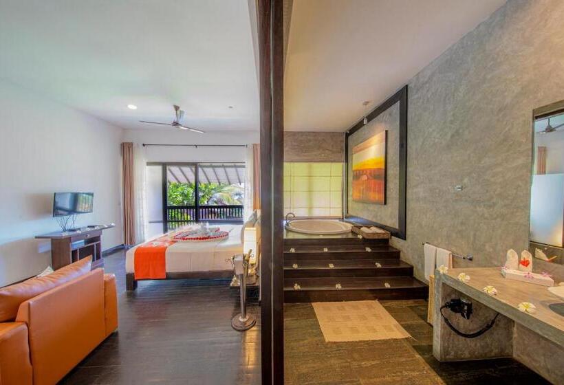 酒店 Temple Tree Resort & Spa