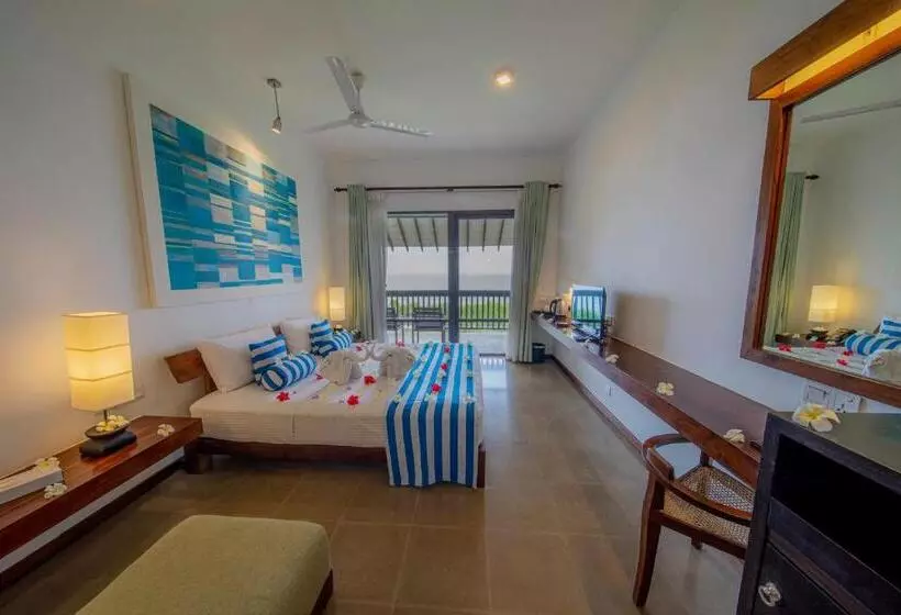 Hotel Temple Tree Resort & Spa