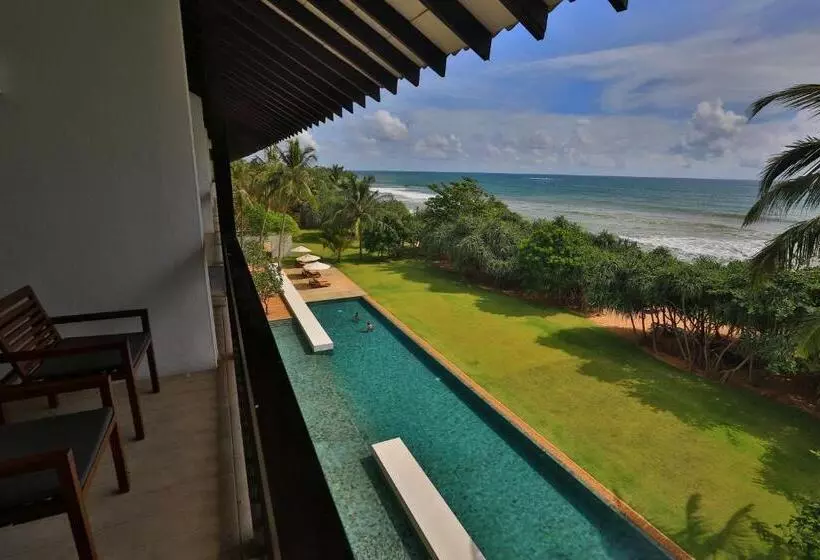 Hotel Temple Tree Resort & Spa