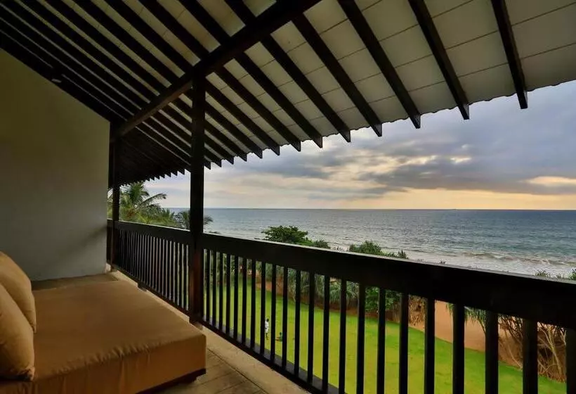 Hotel Temple Tree Resort & Spa