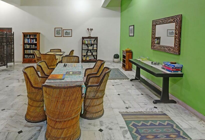 ホテル The Hadoti Palace Bundi