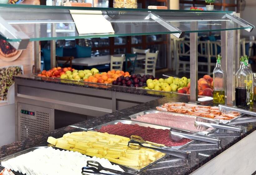 בית מלון כפרי Topola Skies Resort & Aquapark