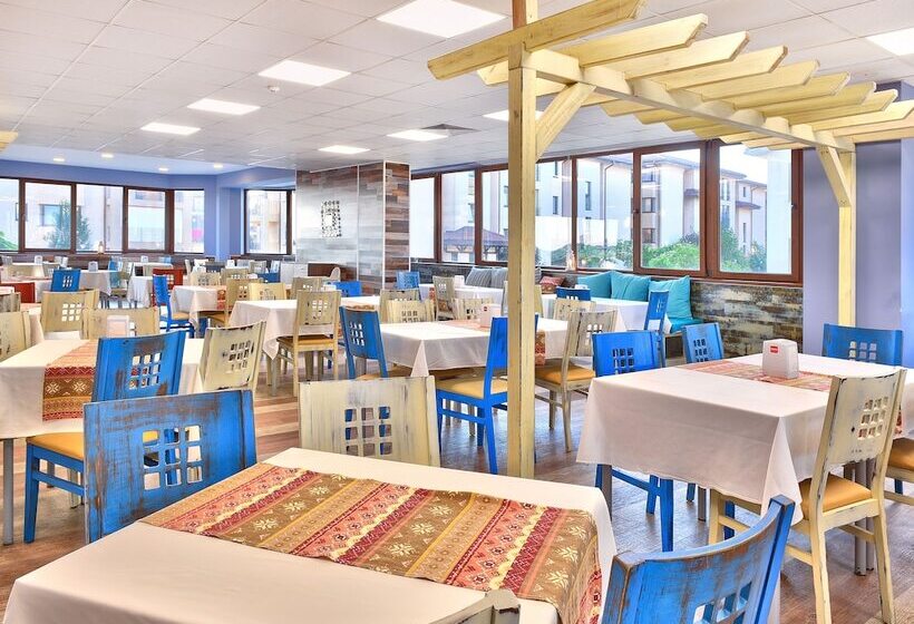 בית מלון כפרי Topola Skies Resort & Aquapark