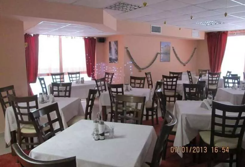 Iceberg Apart Hotel & Spa