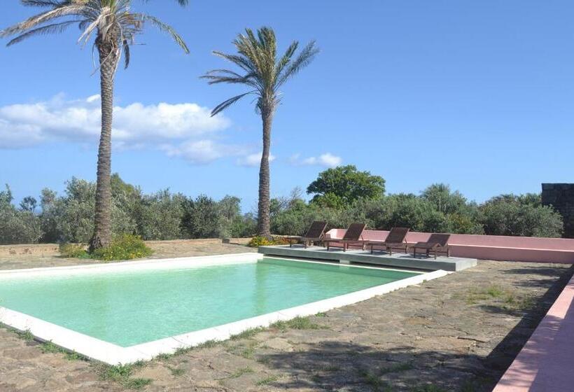فندق Agriturismo Zinedi