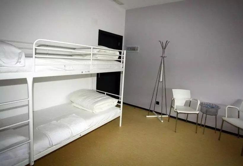 הוסטל Vigo Beds & Rooms