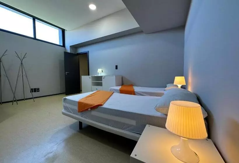 הוסטל Vigo Beds & Rooms