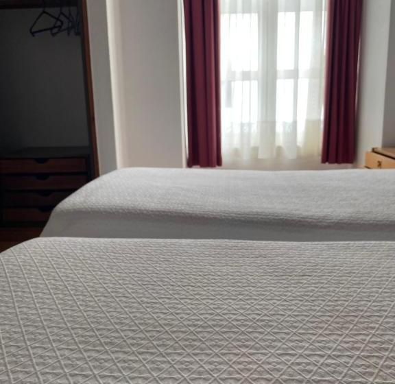 تختخواب و صبحانه Residencial Arabi