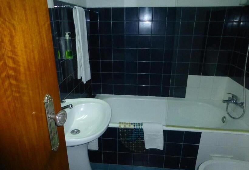 تختخواب و صبحانه Residencial Arabi