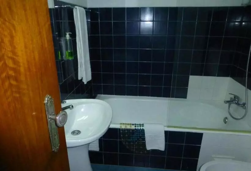 تختخواب و صبحانه Residencial Arabi