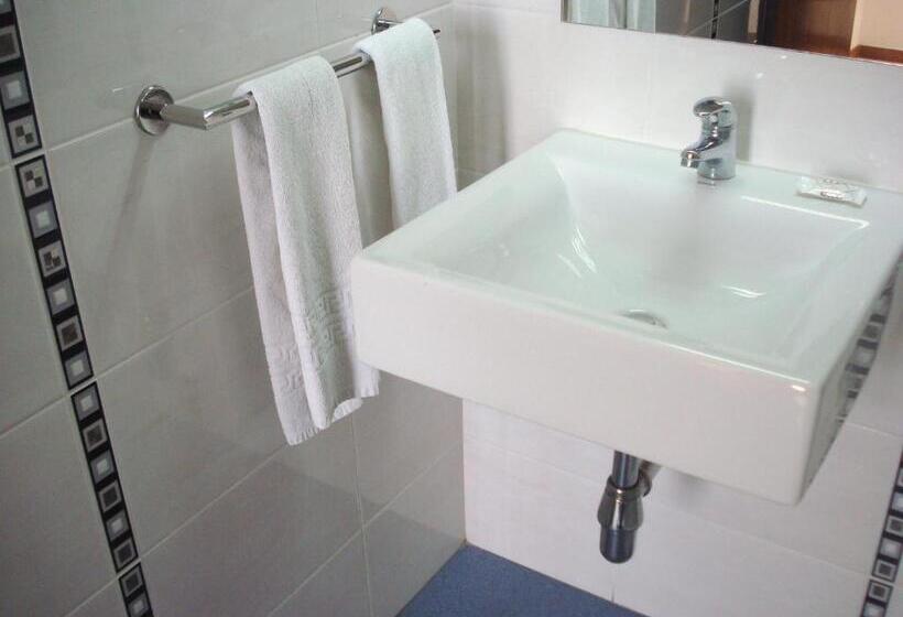 تختخواب و صبحانه Residencial Arabi