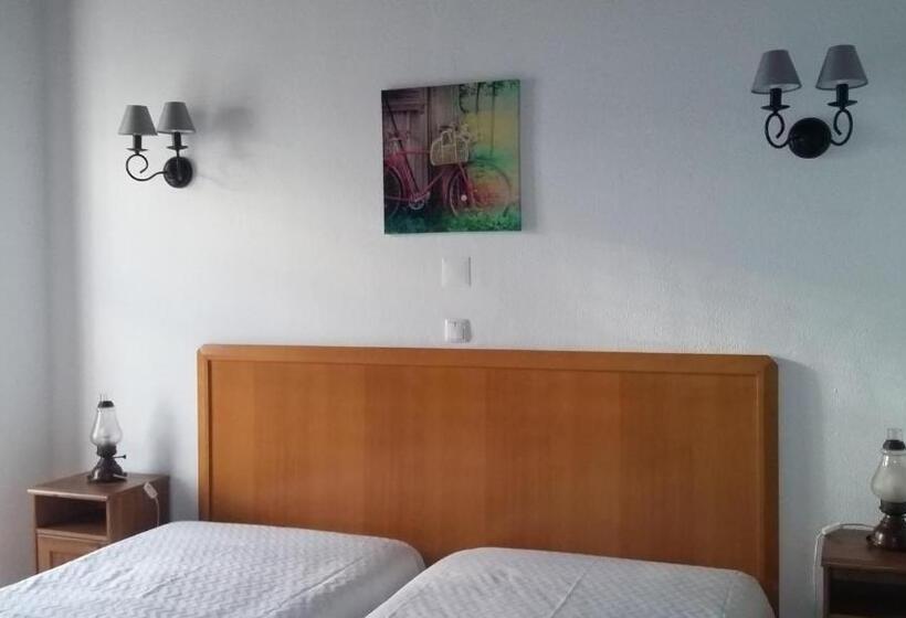 تختخواب و صبحانه Residencial Arabi