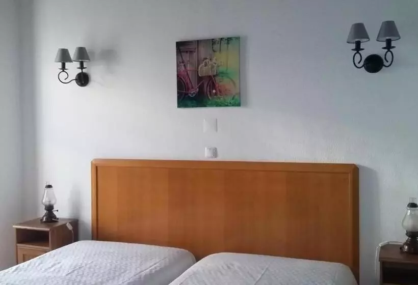 تختخواب و صبحانه Residencial Arabi