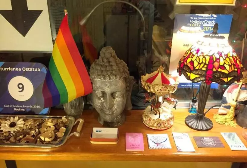 客栈  Iturrienea Ostatua