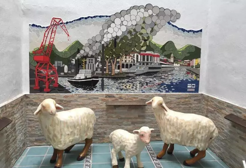 客栈  Iturrienea Ostatua