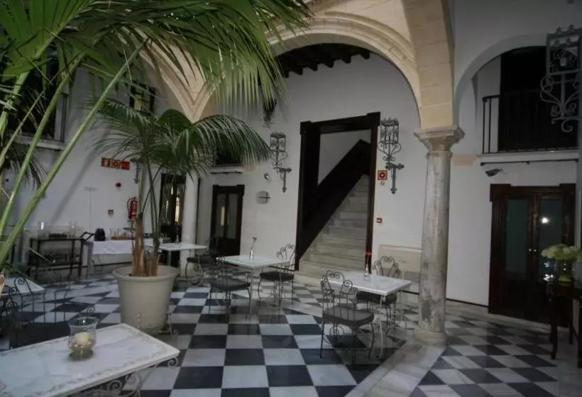 Hostel Palacio San Bartolomé