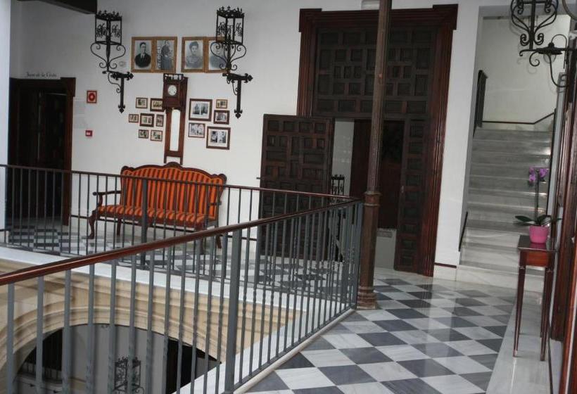 פונדק Palacio San Bartolomé