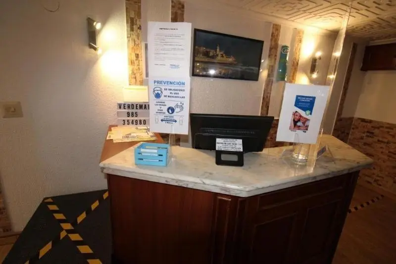 Hostal Verdemar