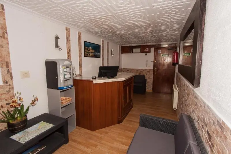 Hostal Verdemar