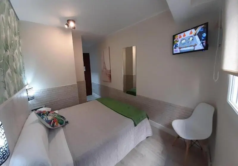 Hostal Verdemar