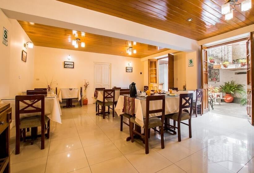 פונדק Villa Sillar