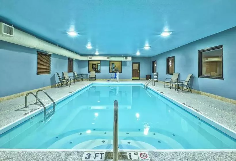 Holiday Inn Express Hotel And Suites Marysville, An Ihg