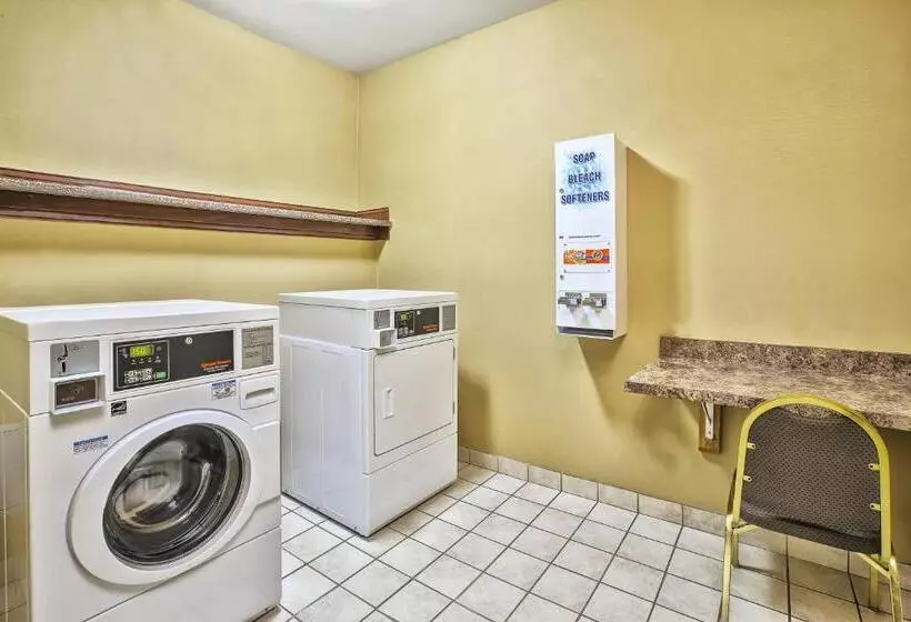 Holiday Inn Express Hotel And Suites Marysville, An Ihg