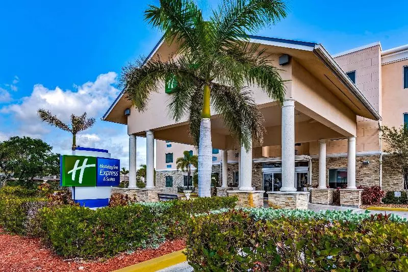 호텔 Holiday Inn Express & Suites Lantana, An Ihg